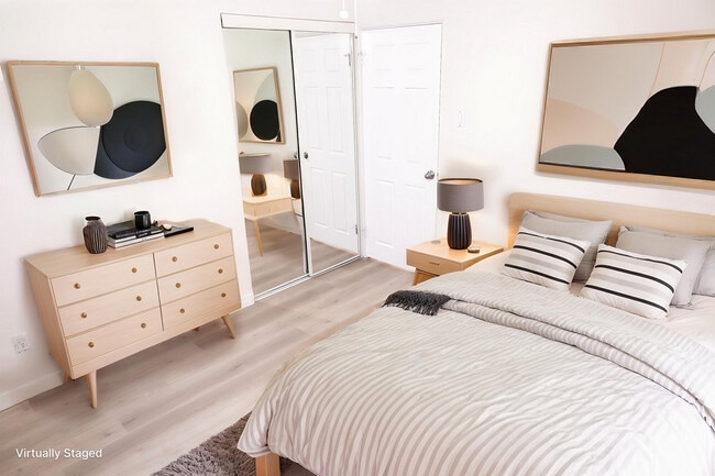 Photo du bâtiment - Dartmouth Apartments