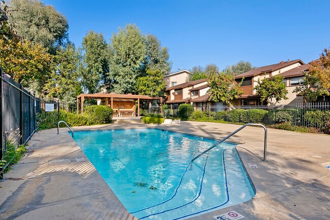 Building Photo - 8707 Cedros Ave