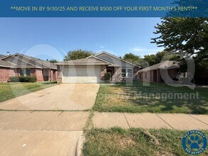 Building Photo - 4240 Hunters Creek Dr