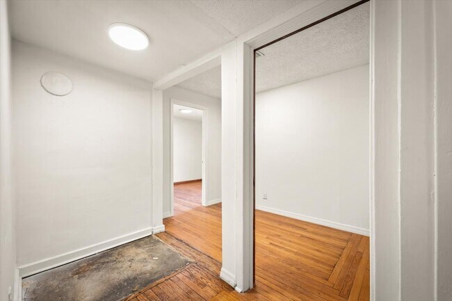 Foto del edificio - 4315 Antisdale St