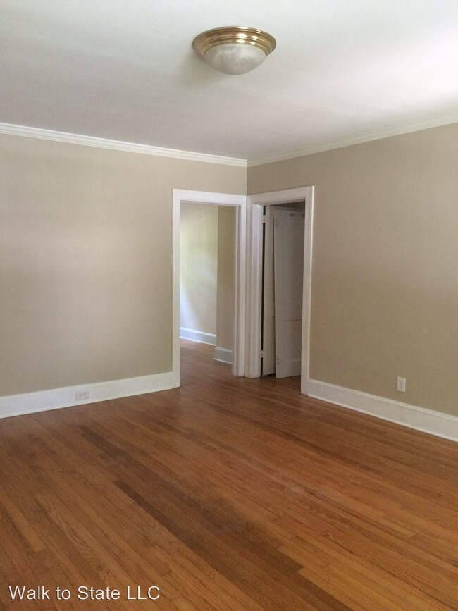 Foto del edificio - 3 br, 2 bath House - 2505 Van Dyke Avenue