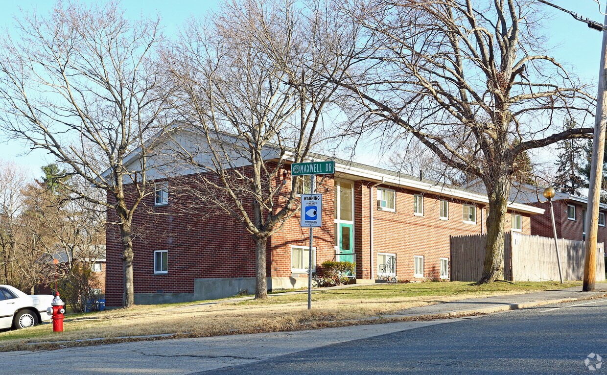Building Photo - 1 Snow Rd