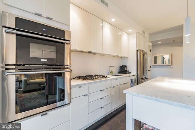 Foto del edificio - 1011 M St NW