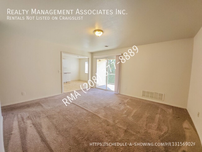 Foto del edificio - 835 N White Barn Rd