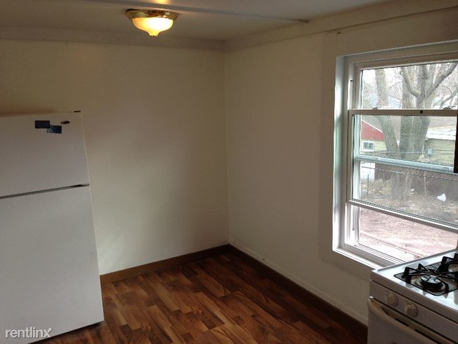 Foto del edificio - 3507 Milwaukee St