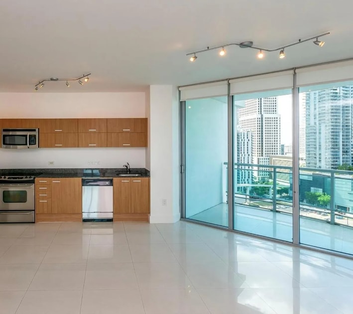 Primary Photo - 350 S Miami Ave