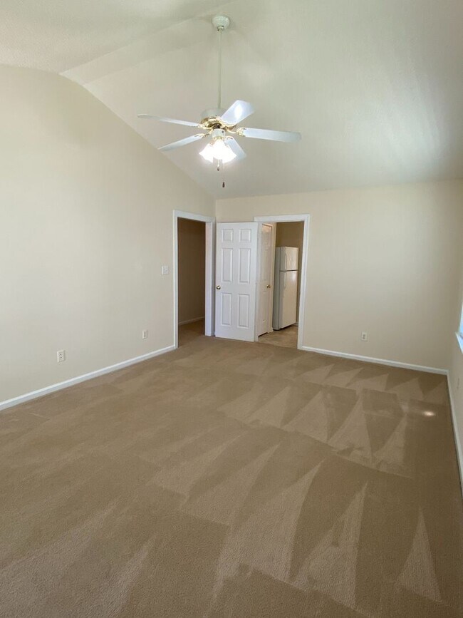 Foto del edificio - Jayne Lane Duplexes - Bldg 3