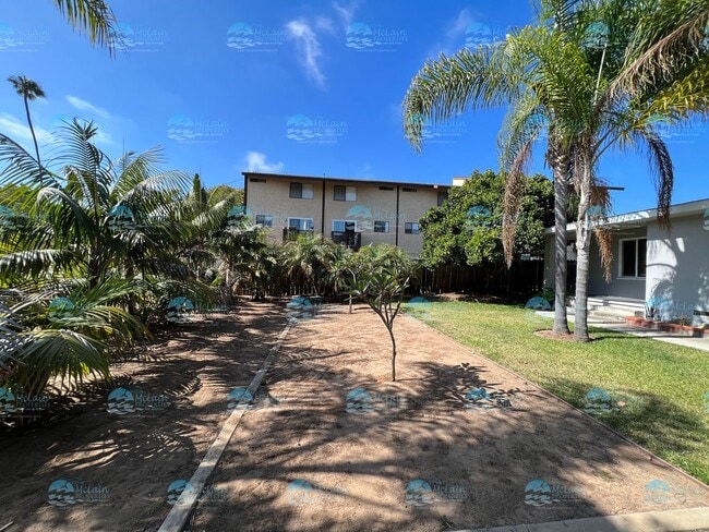 Building Photo - 3310 Eureka Pl