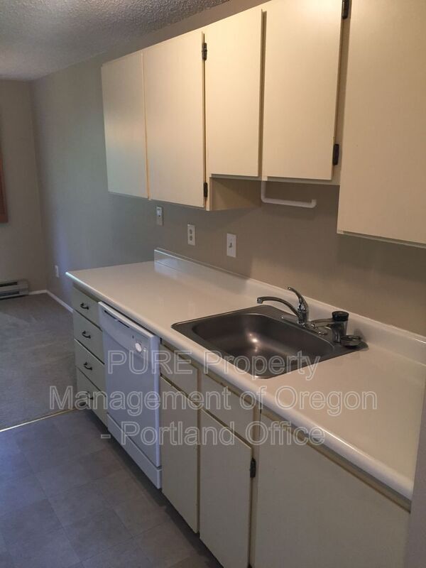 Foto del edificio - 5160 NW Neakahnie Ave
