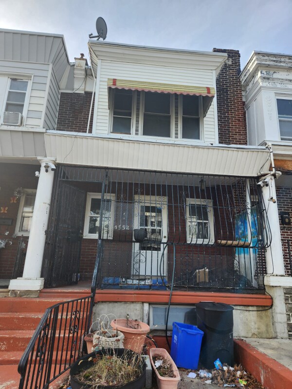 Primary Photo - 4552 Hurley St