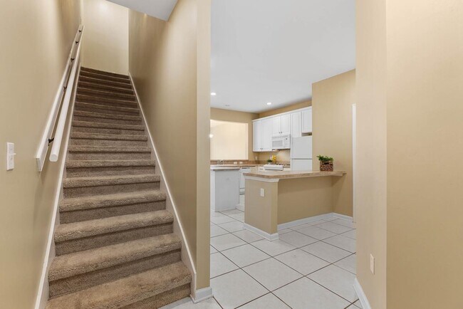 Foto del edificio - 1325 Stone Rd