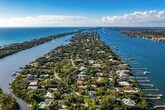 Foto principal - 604 SE Atlantic Dr