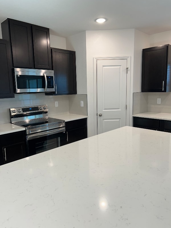 Foto del edificio - 10647 Ironwood Tree Wy