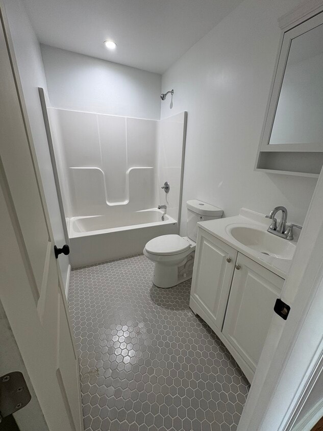 Bathroom - 7111 Clover Ln