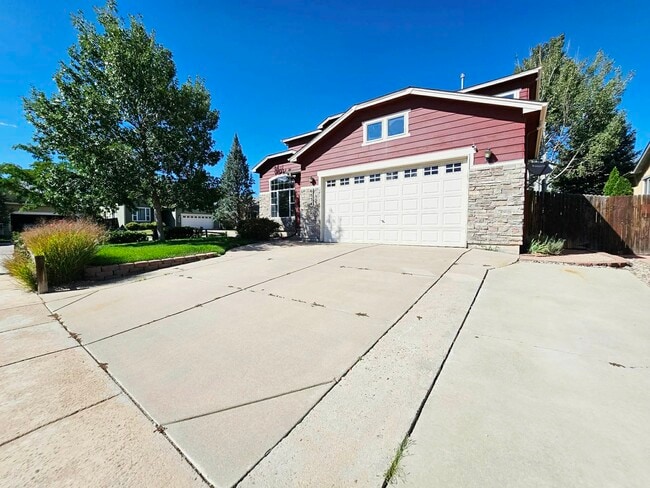 Building Photo - 6834 Cool Spring Way