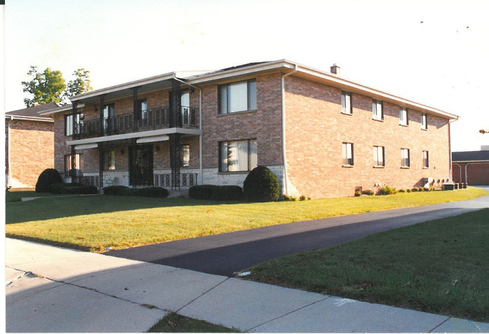 4244 N 104th St, Milwaukee, WI 53222 Townhouse for Rent in Milwaukee