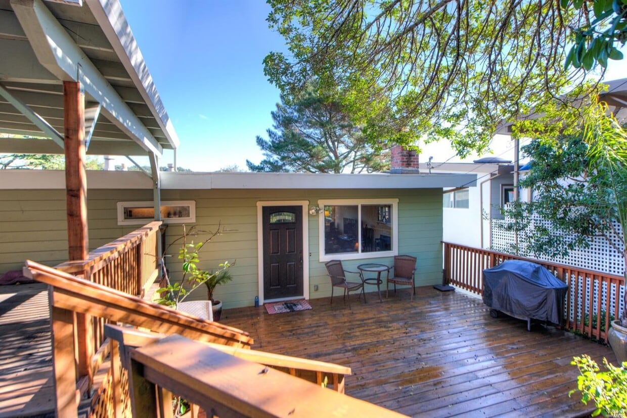 86 Chula Vista Dr, San Rafael, CA 94901 House Rental in San Rafael