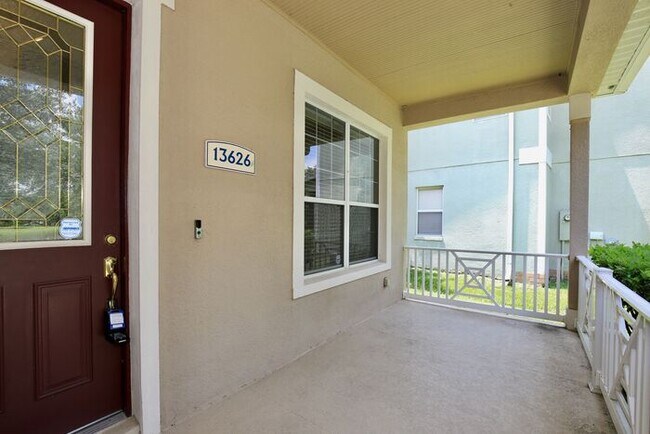 Foto del edificio - Spacious 3/2 Home located in Summerport Co...