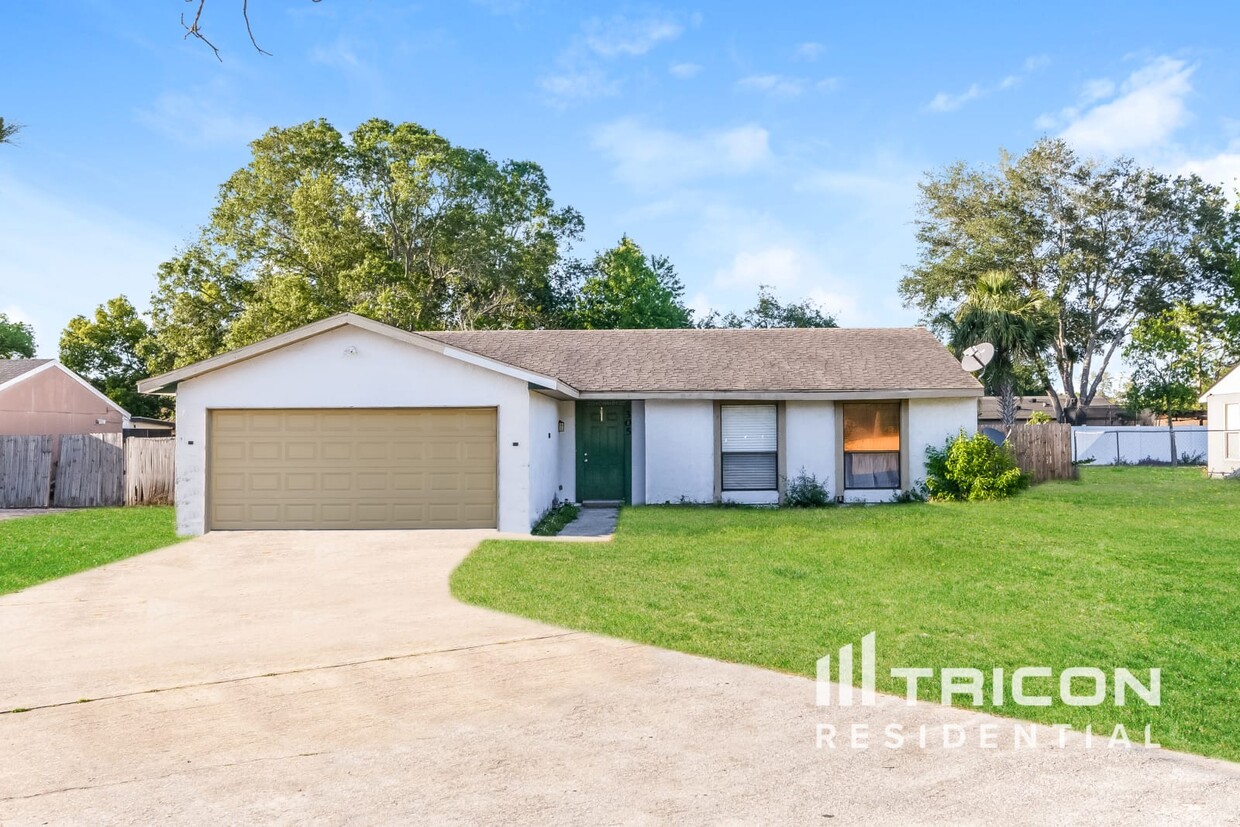 Foto principal - 305 Minneola Dr