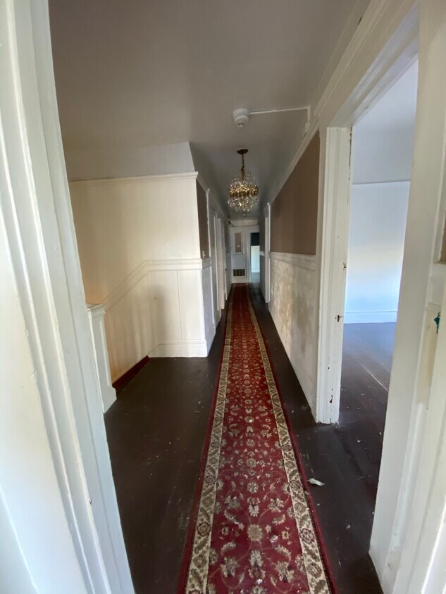 Hallway - 703 Shrader St