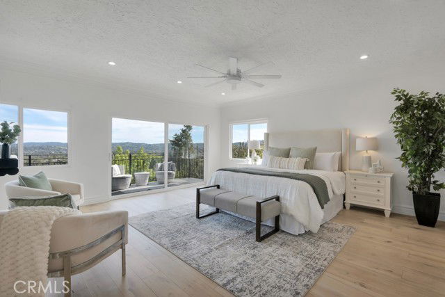 Foto del edificio - 5952 Woodland View Dr