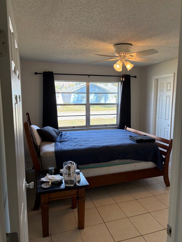 Foto del edificio - 7102 Daggett Terrace