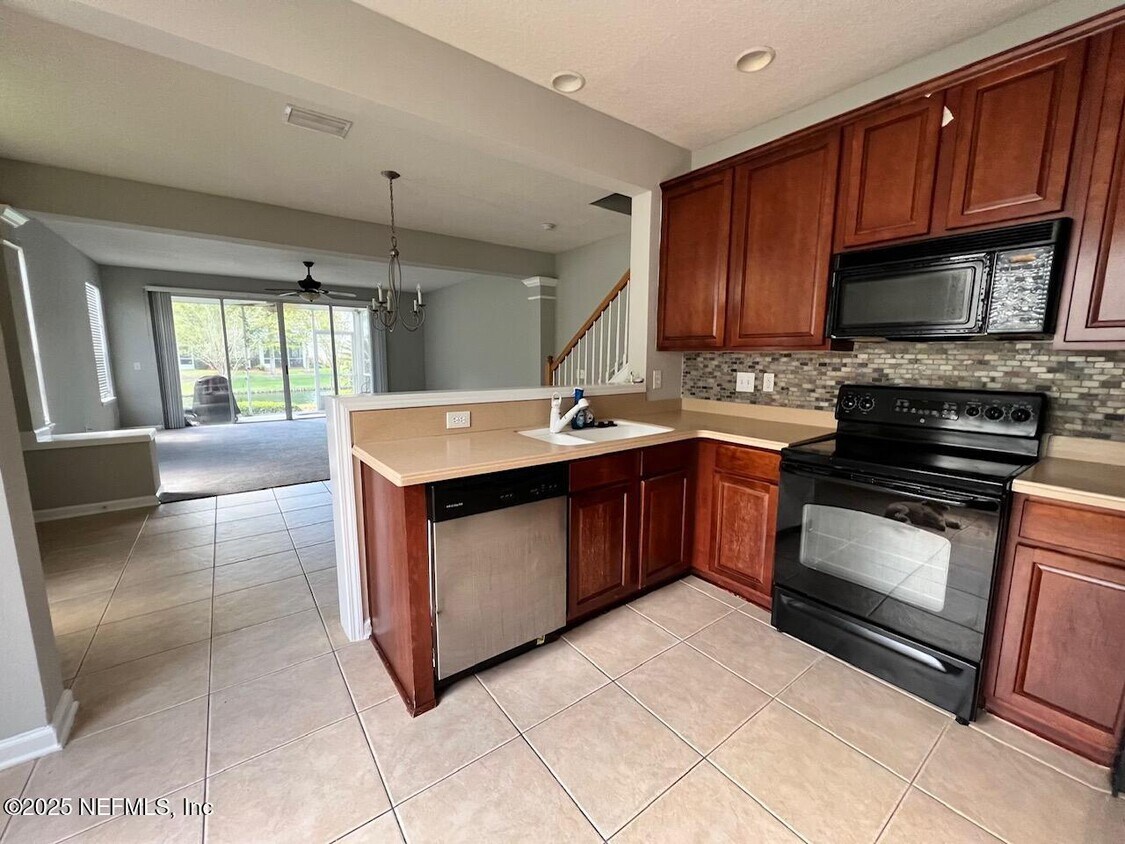 Foto principal - 3738 Windmaker Way