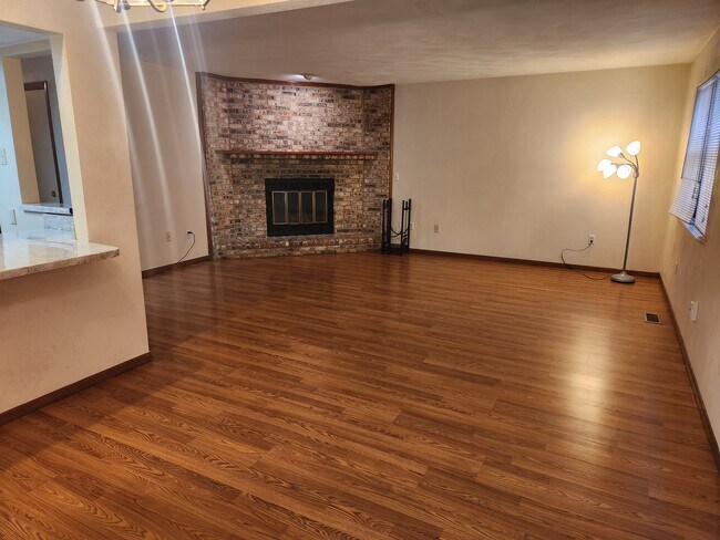 Foto del edificio - 3854 S Chalet Cir