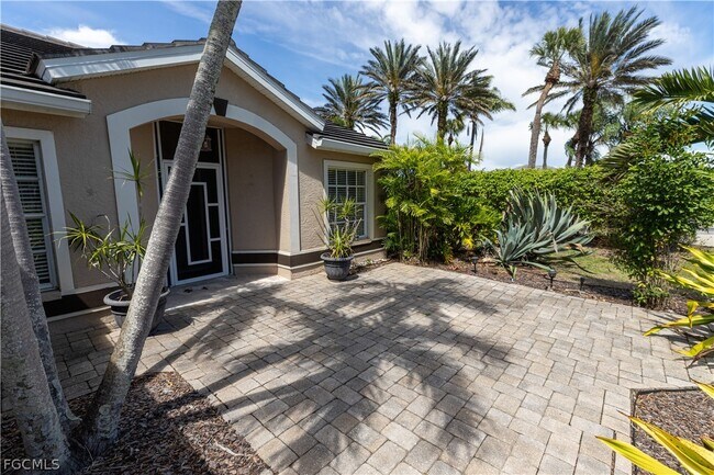 Foto del edificio - 7500 Cameron Cir