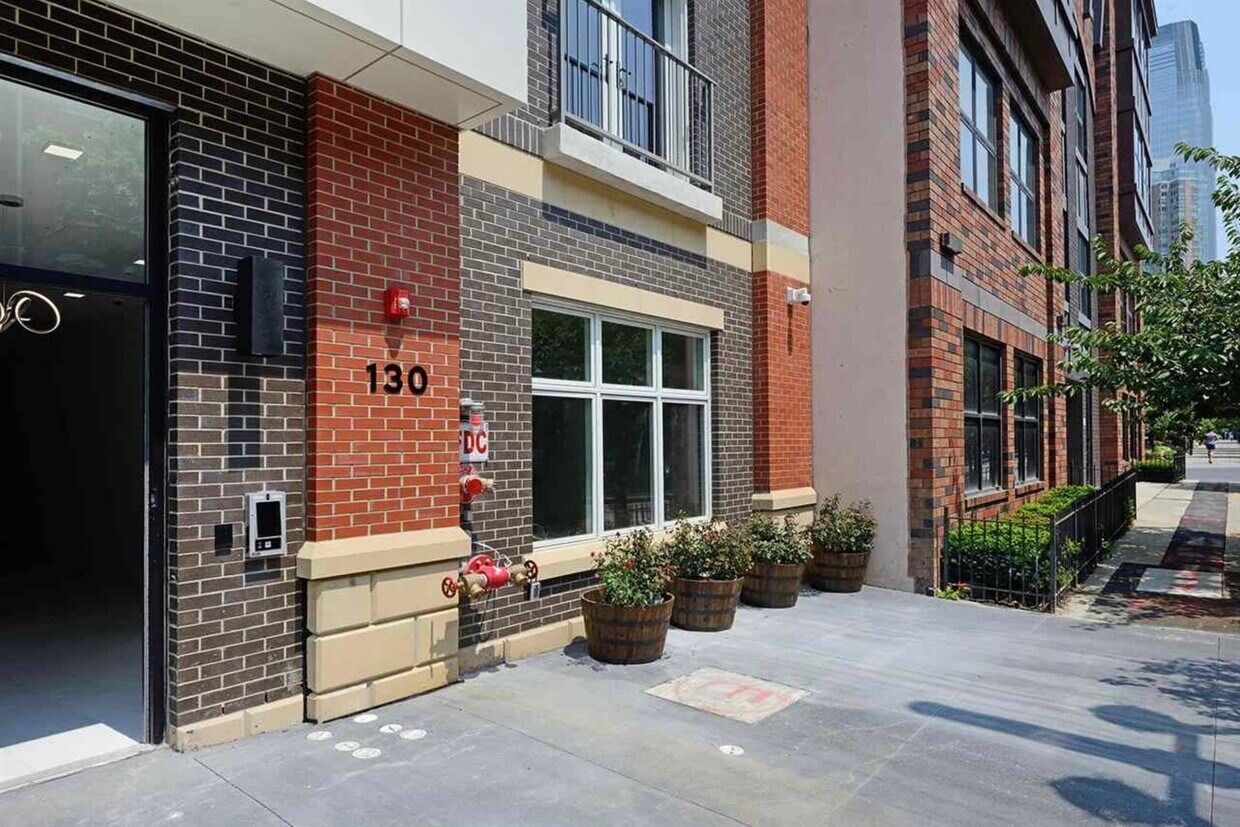 130 Essex St Unit 1B, Jersey City, NJ 07302 Condo for Rent in Jersey