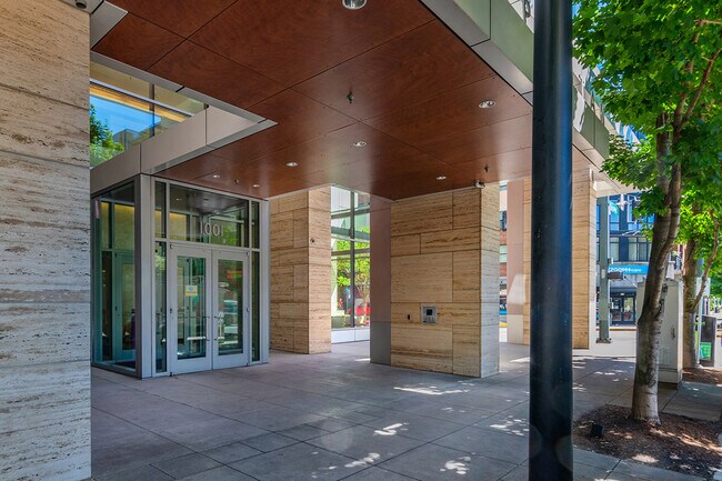 Foto del edificio - 1001 NW Lovejoy St