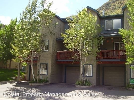 Building Photo - 3 br, 2.5 bath House - 2644 Woodberry Dr
