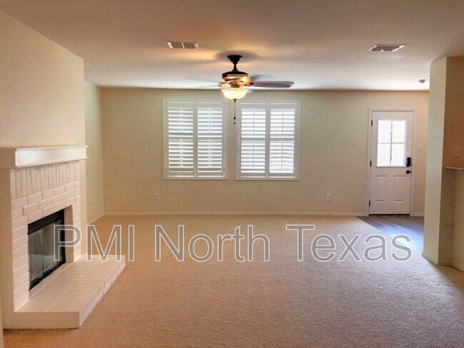 Building Photo - 12799 Vassar Dr