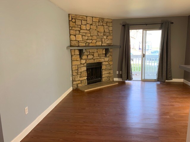 Building Photo - 13363 E Asbury Dr