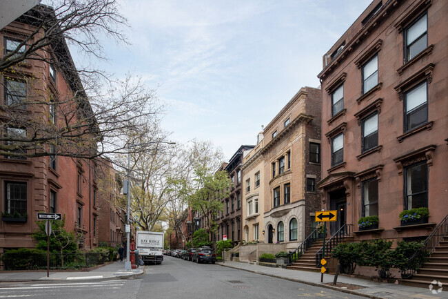 Foto del edificio - 24 Remsen St