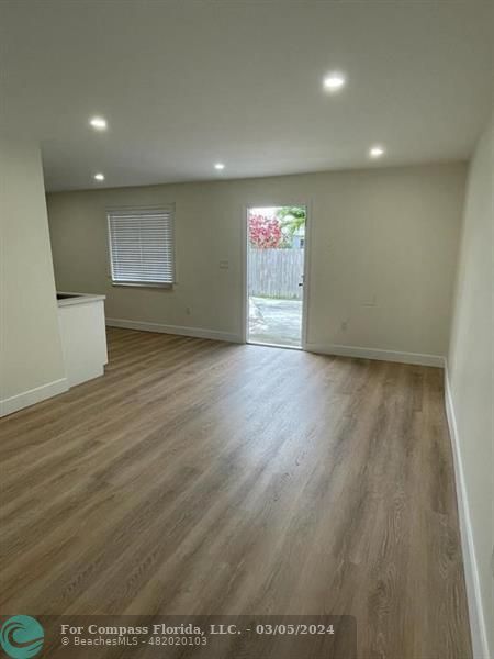 Foto del edificio - 1712 NW 7th Ave