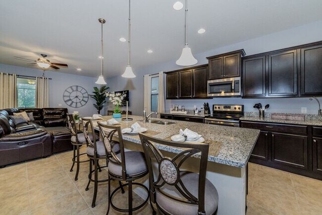 Foto del edificio - MCD8812