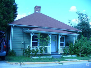 Building Photo - 241 Brick St