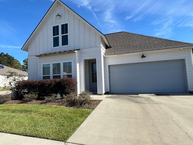 Foto del edificio - Beautiful 3 bedroom home- $500 off 1st mon...