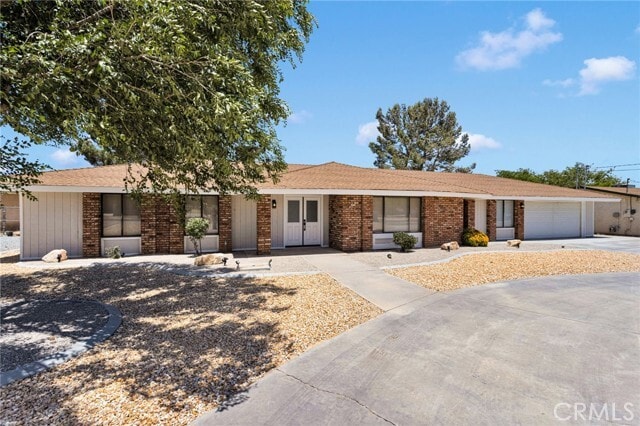 Building Photo - 15262 El Centro St