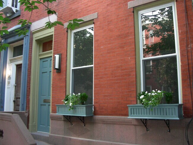 Entrada frontal - 2012 Bainbridge St
