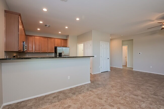 Building Photo - 7422 S Salt Water Dr