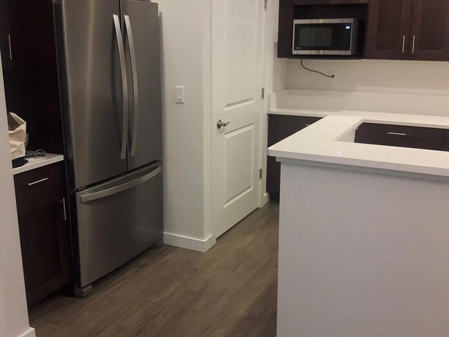 Foto del edificio - 2 bed/1 bath in Southeast Redmond