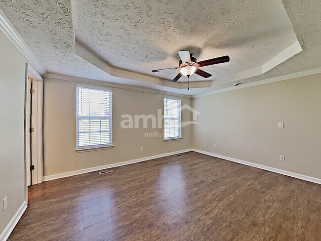 Foto del edificio - 2327 Devonshire Dr
