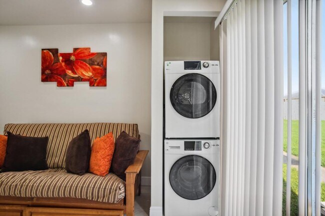 Foto del edificio - 12930 Parlange Ct