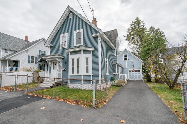 Foto del edificio - 459 Central St