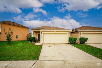 Building Photo - 8482 Julia Marie Cir