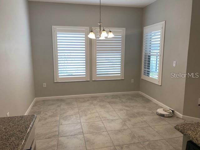 Building Photo - 584 Disa Dr