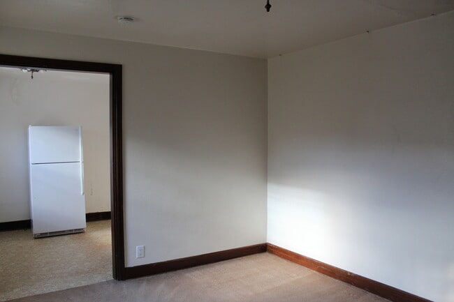 Building Photo - 524 N Eldorado Ave