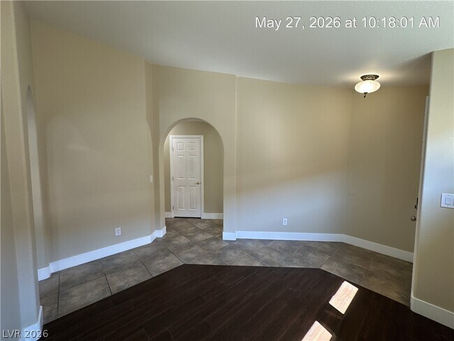 Foto del edificio - 6521 Coldwater Bay Dr